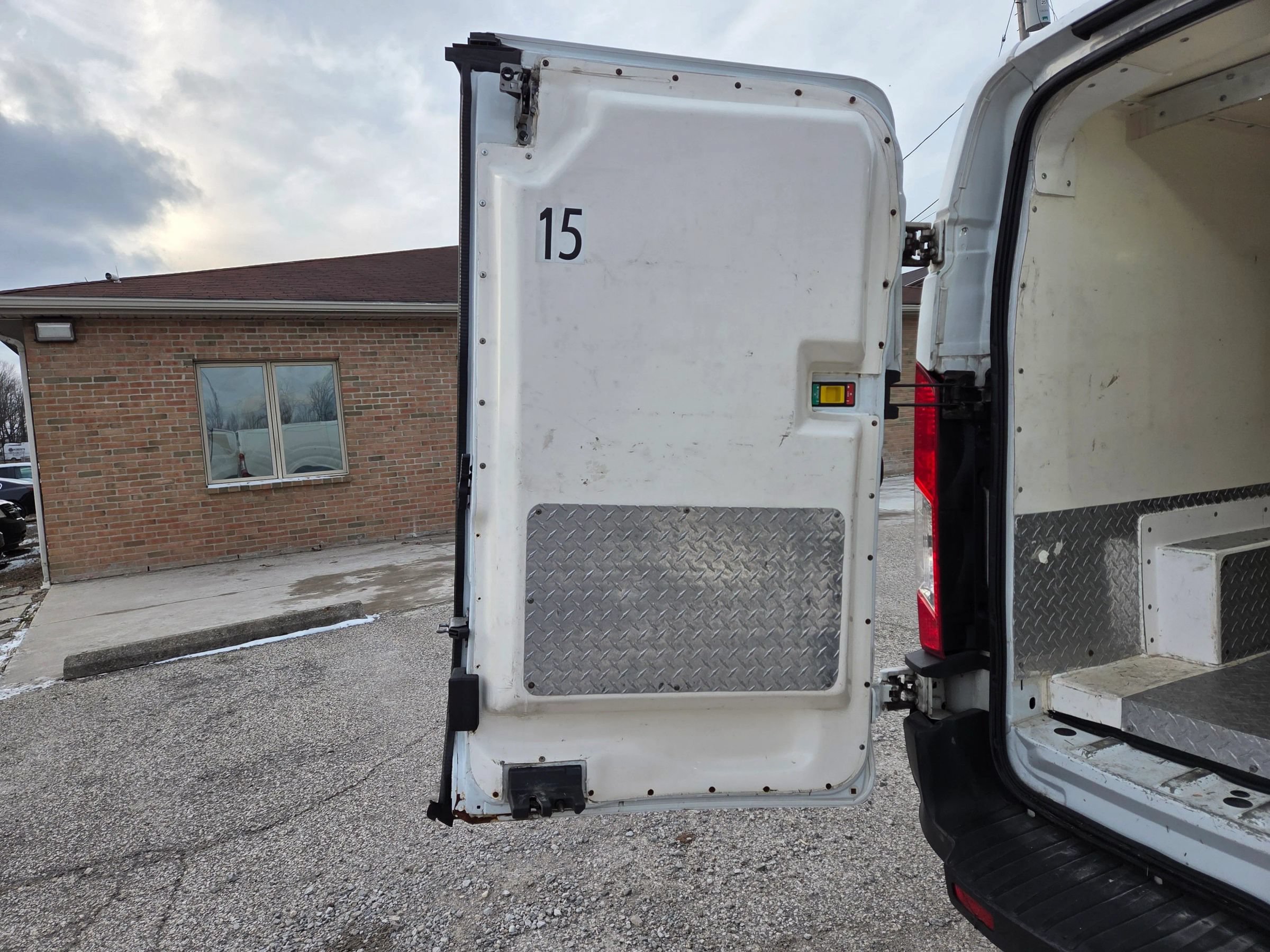 Used 2019 Ford Transit 250 148 Low Roof RWD image 15