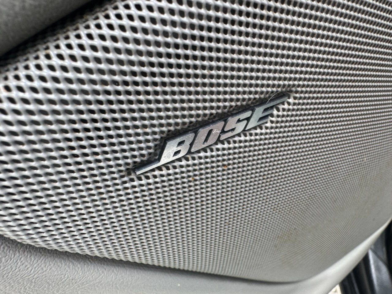 Used 2006 Chevrolet Suburban LS w/ Smart Select Package image 25