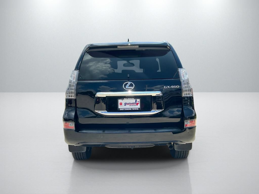 Used 2016 Lexus GX 460 AWD/4WD image 6