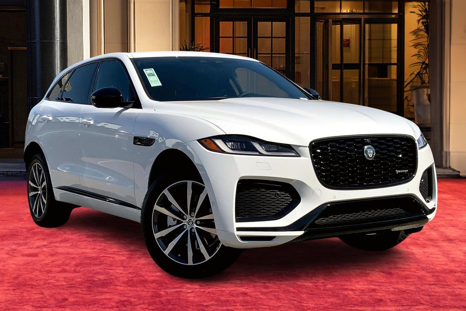 New 2025 Jaguar F-PACE R-Dynamic S image 3