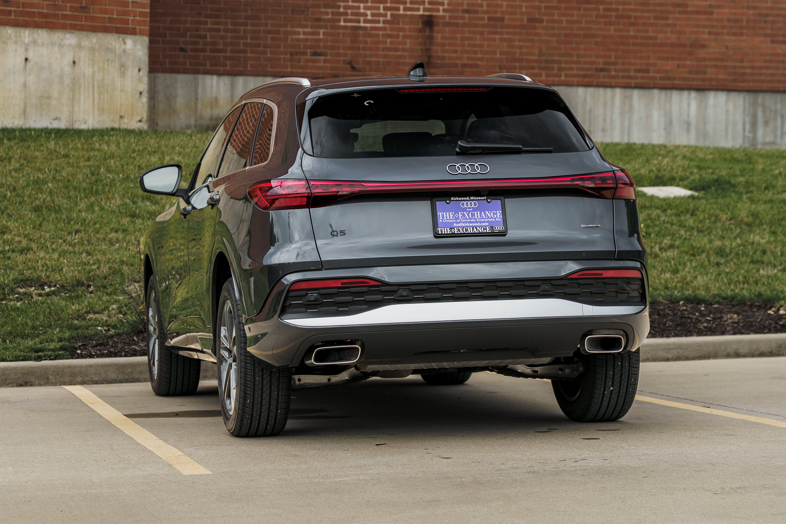 Certified 2025 Audi Q5 Premium AWD/4WD image 5