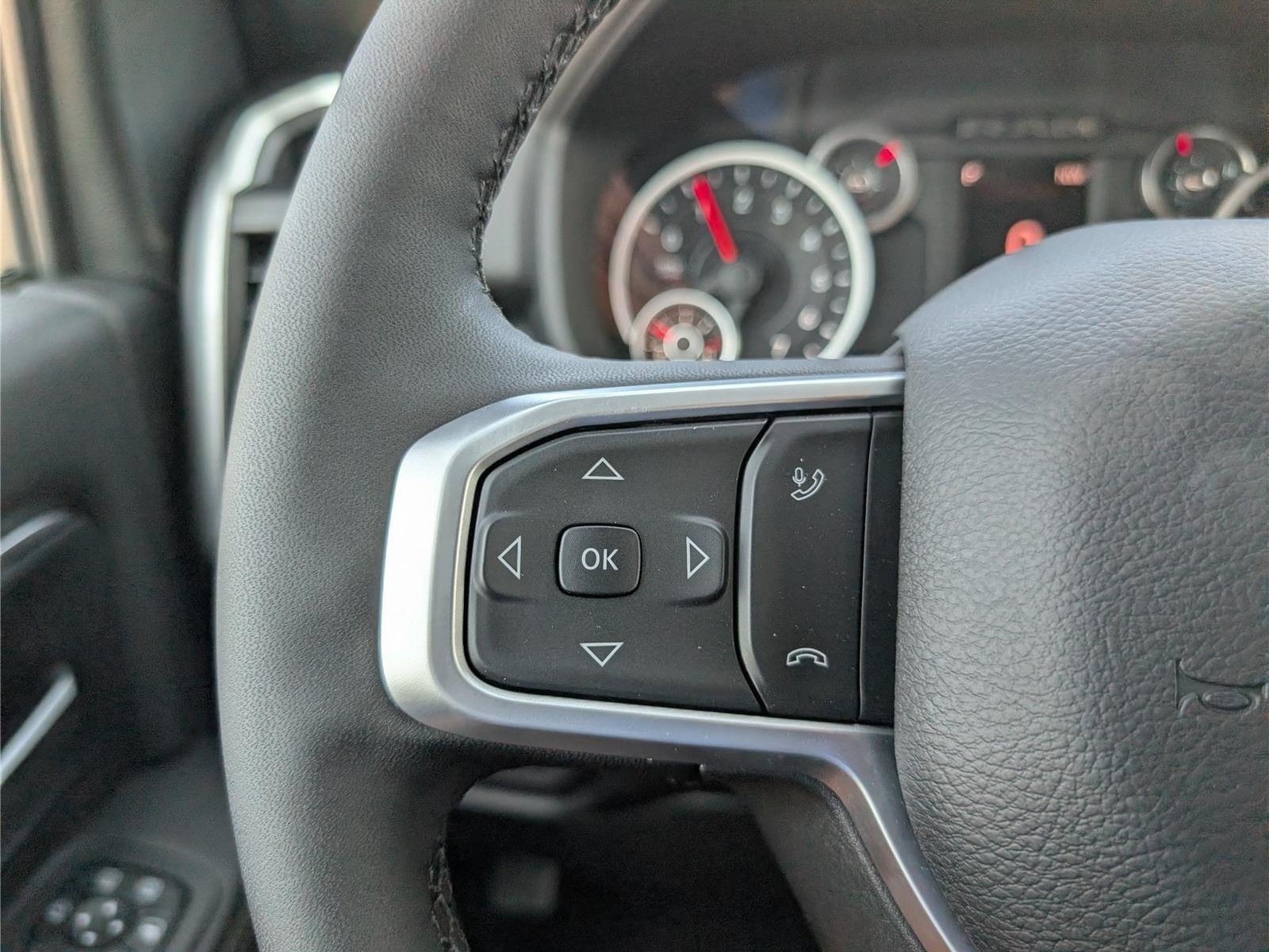 New 2026 RAM 3500 Big Horn AWD/4WD image 18
