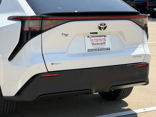 New 2026 Toyota bZ FWD image 5