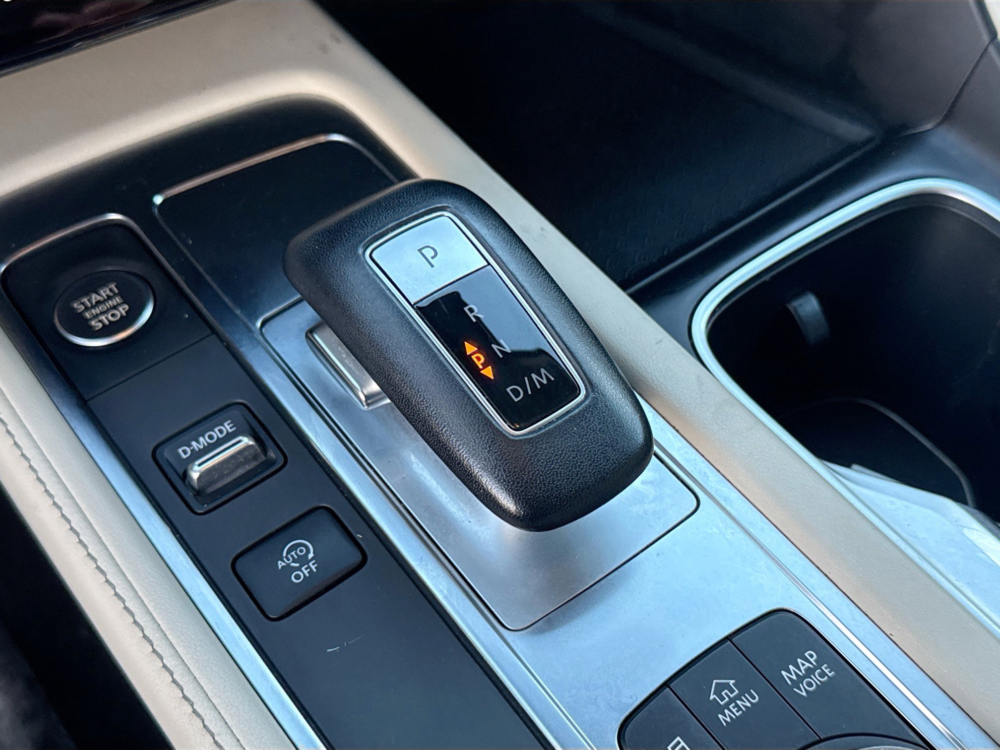 Used 2022 INFINITI QX60 Sensory w/ Cargo Package image 16