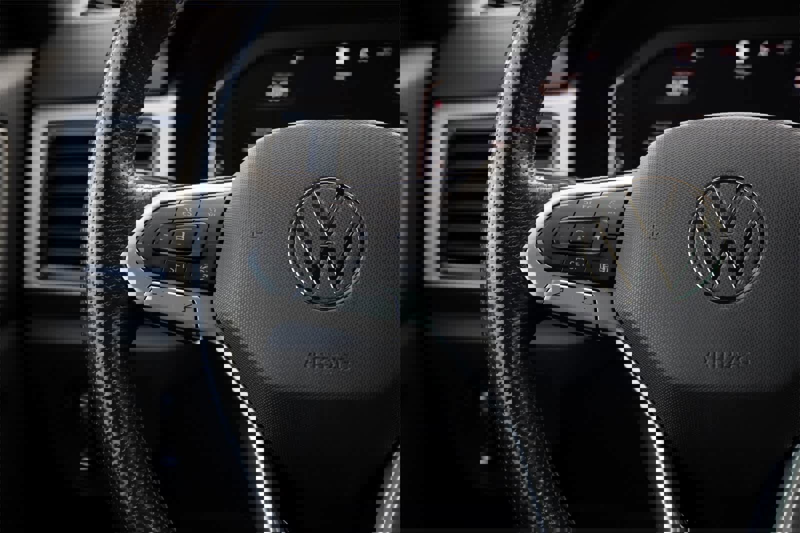 Used 2020 Volkswagen Atlas Cross Sport SEL Premium R-Line image 10