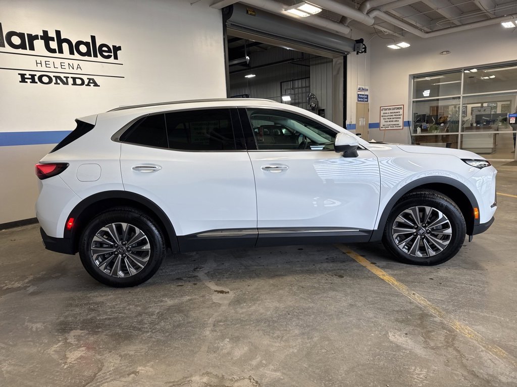 Used 2025 Buick Envision Preferred image 4