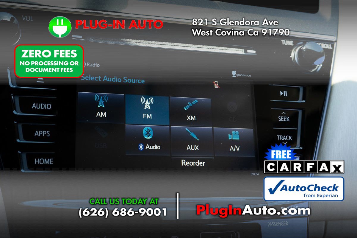 Used 2015 Toyota Prius V Four FWD image 27
