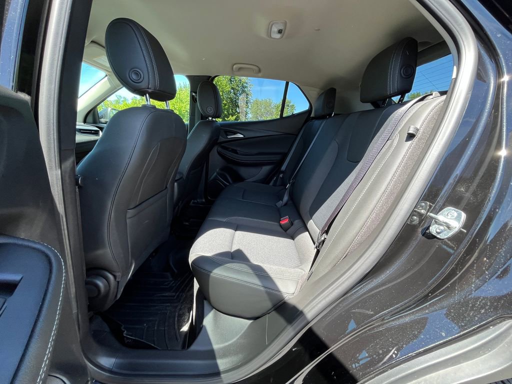 Certified 2024 Buick Encore GX Preferred FWD image 17