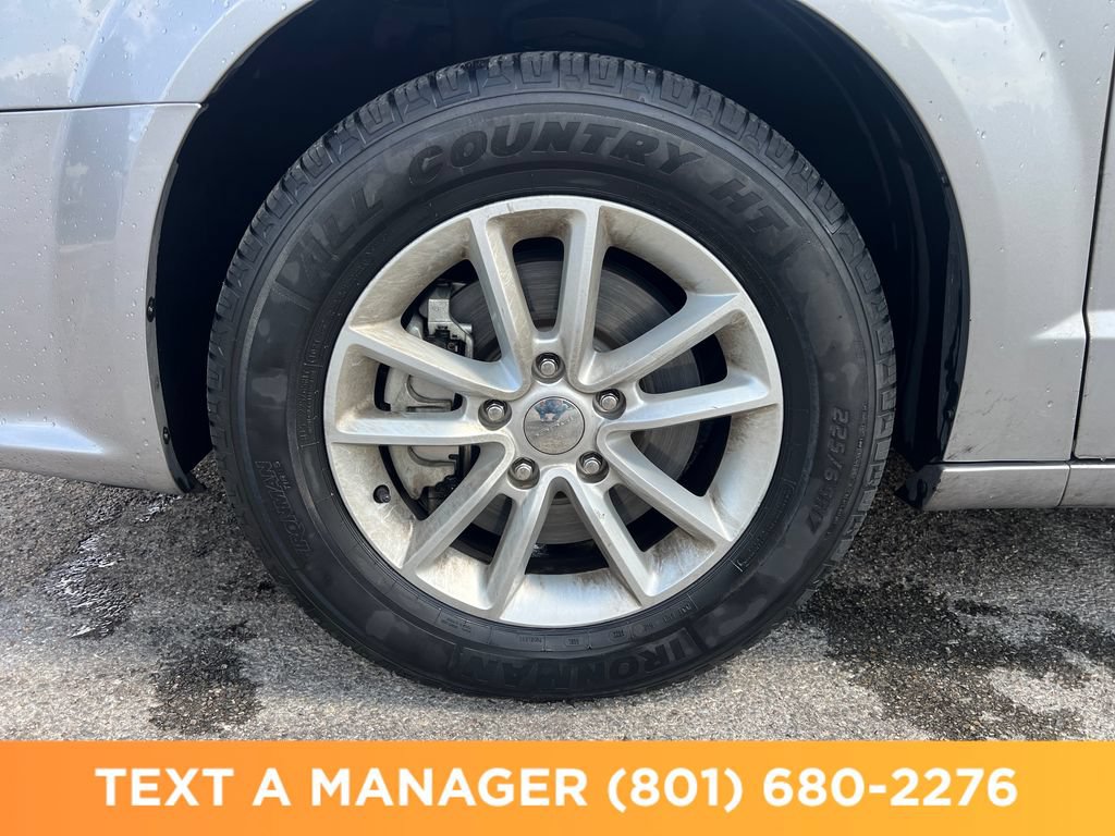 Used 2020 Dodge Grand Caravan SXT FWD image 9