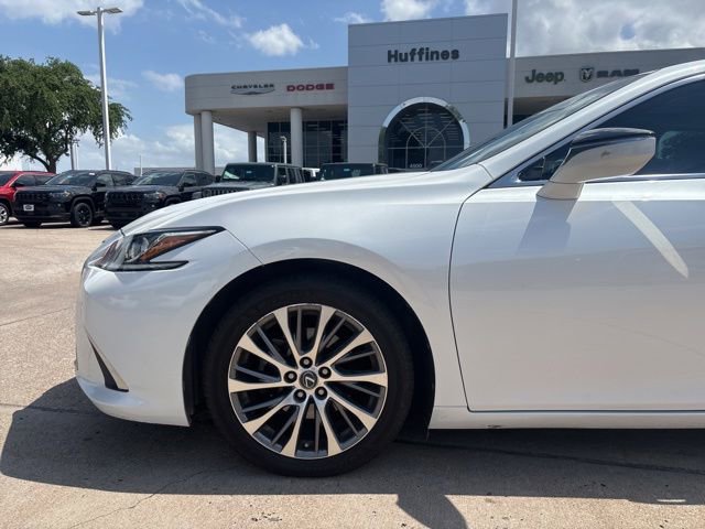 Used 2020 Lexus ES 350 w/ Premium Package FWD image 9