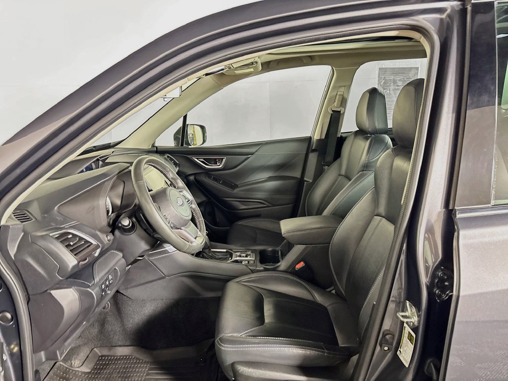 Certified 2023 Subaru Forester Touring AWD/4WD image 12