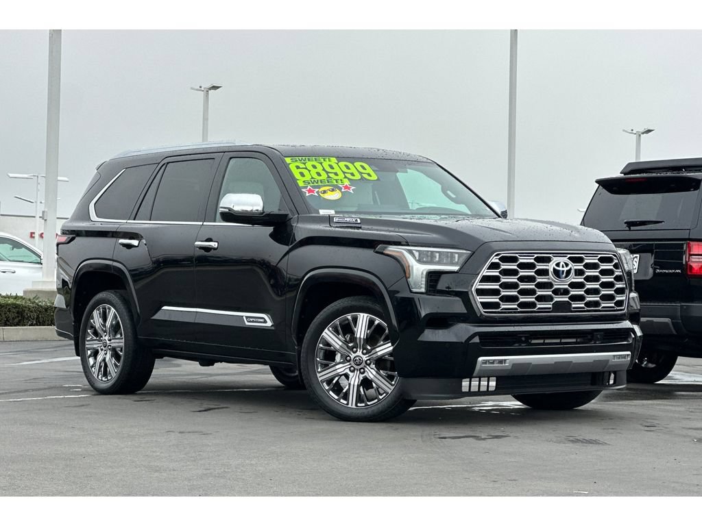 Used 2024 Toyota Sequoia Capstone AWD/4WD image 2