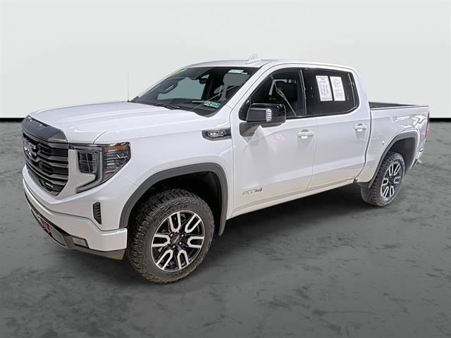 Used 2024 GMC Sierra 1500 AT4 w/ Technology Package AWD/4WD image 1
