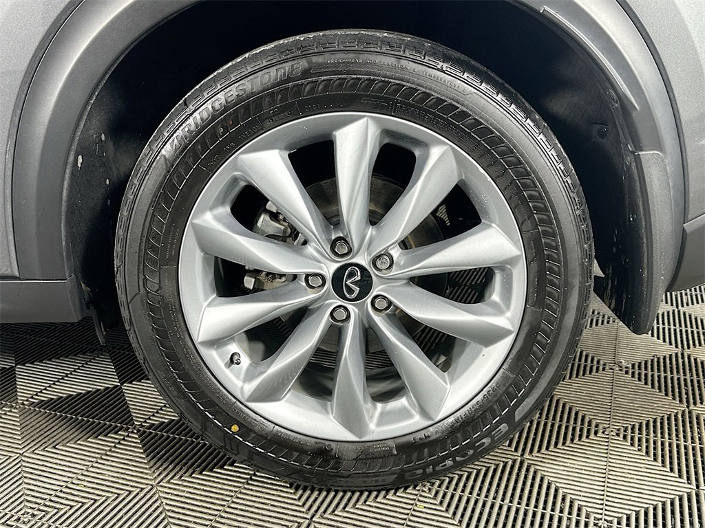 Used 2022 INFINITI QX50 Essential w/ Cargo Package image 35