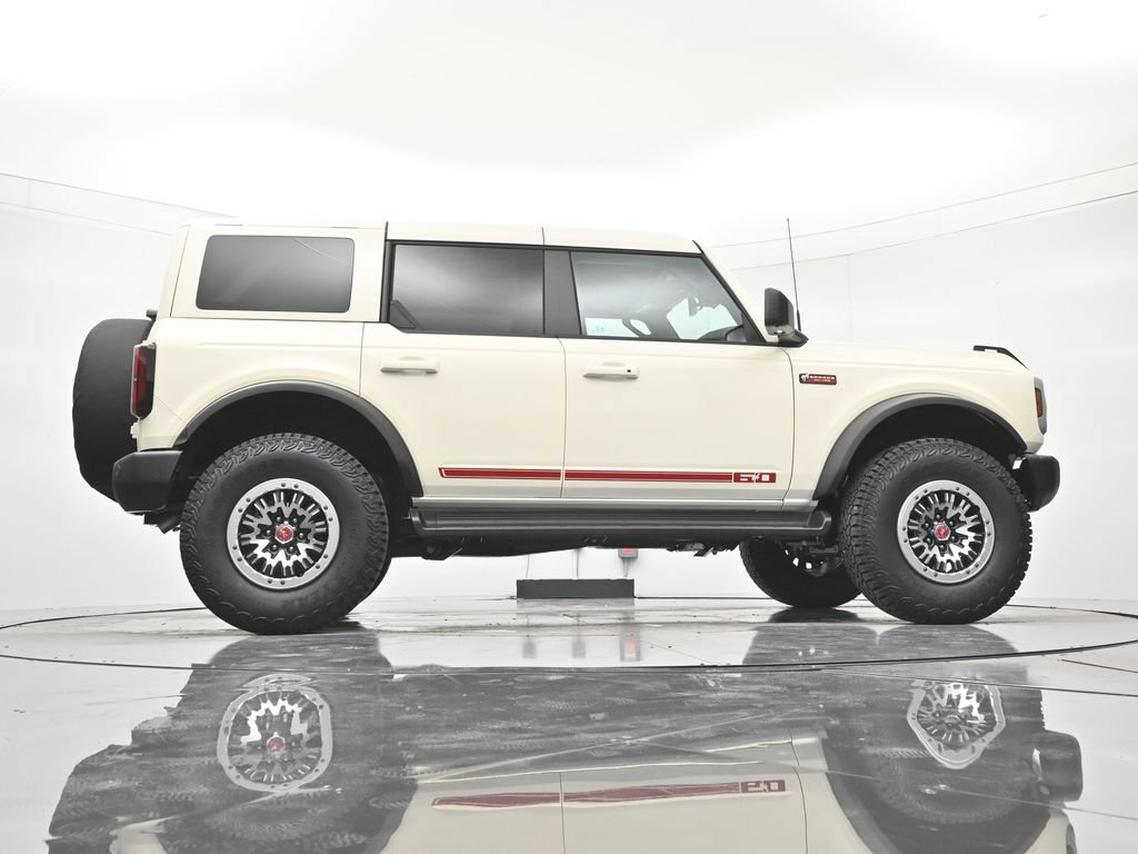 New 2026 Ford Bronco Outer Banks w/ Sasquatch Package AWD/4WD image 38