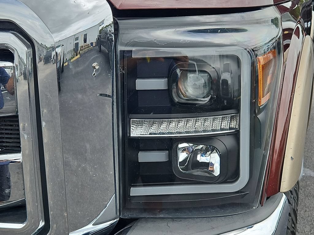 Used 2011 Ford F250 Lariat w/ Lariat Interior Pkg AWD/4WD image 21