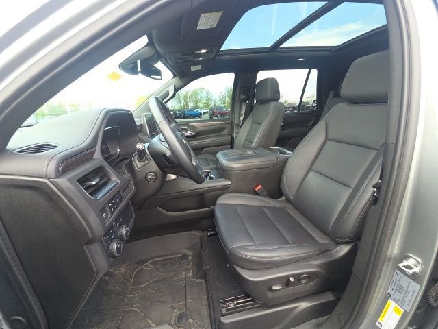 Used 2023 Chevrolet Tahoe LT w/ LT Signature Plus Package AWD/4WD image 26