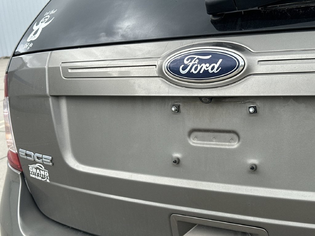 Used 2013 Ford Edge SEL FWD image 30
