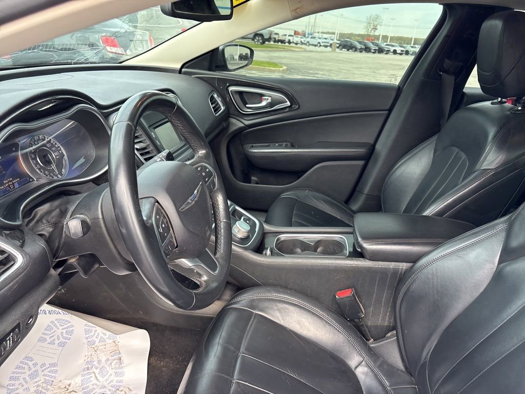 Used 2015 Chrysler 200 C FWD image 23
