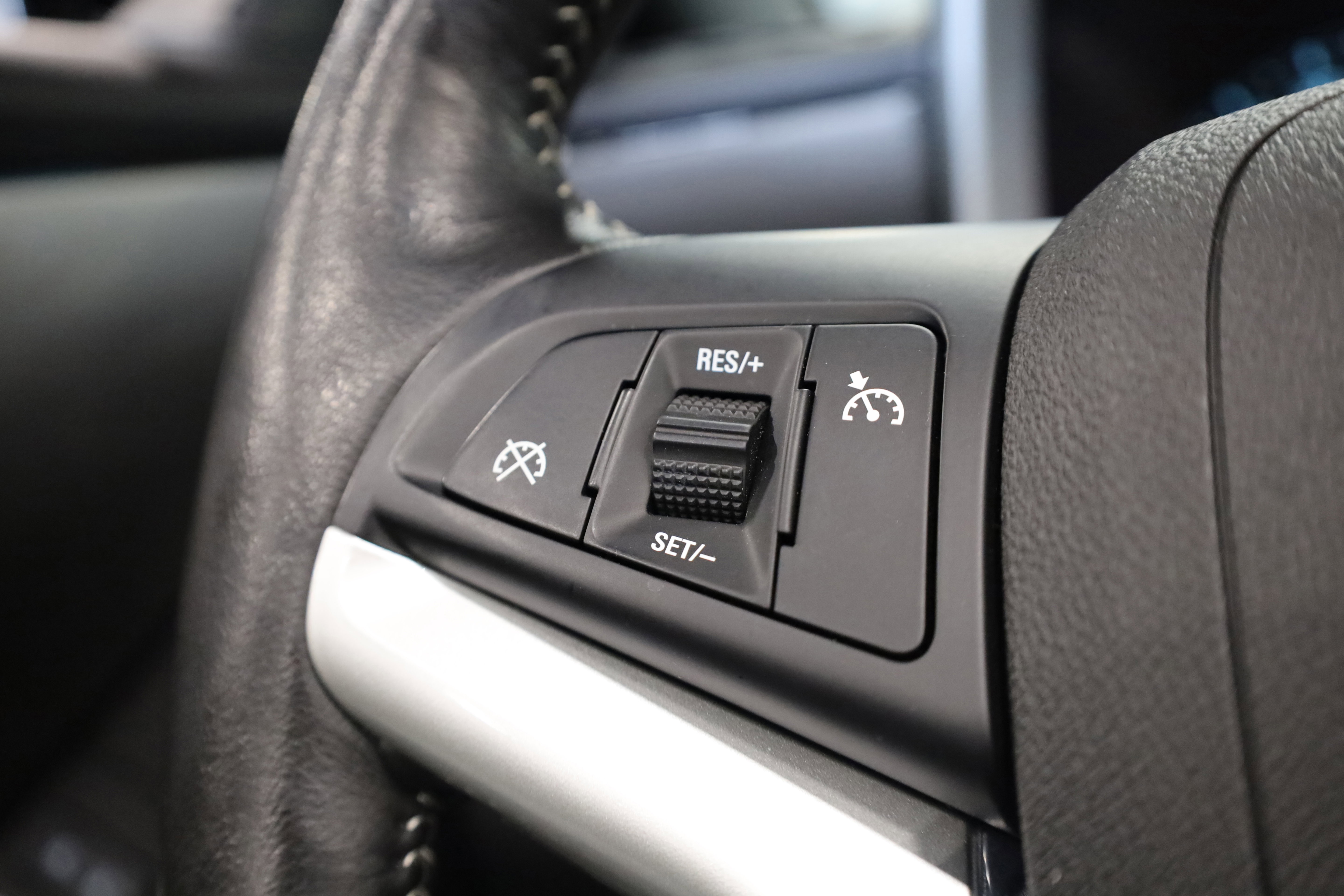 Used 2014 Chevrolet Camaro SS w/ RS Package image 24