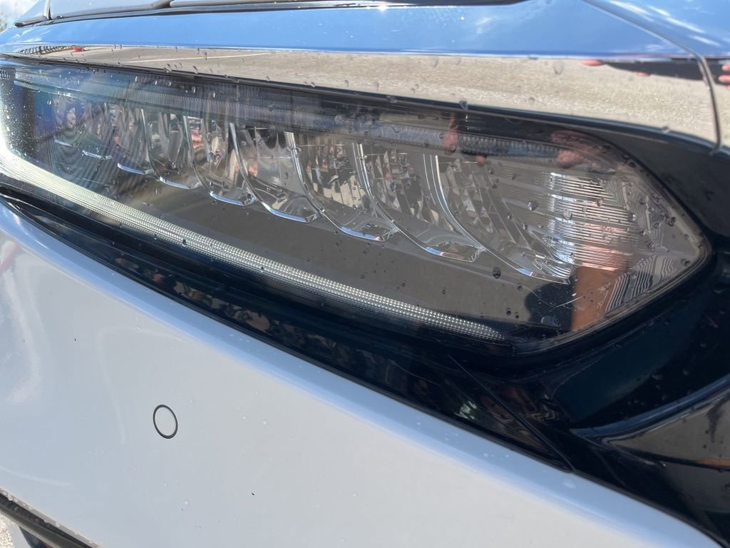 Used 2020 Honda Accord Touring image 15