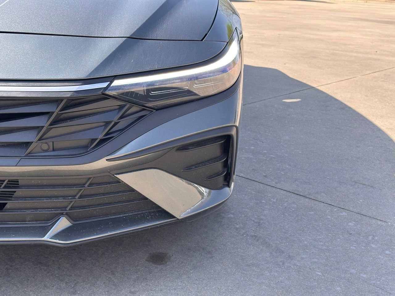 Used 2025 Hyundai Elantra Blue image 9