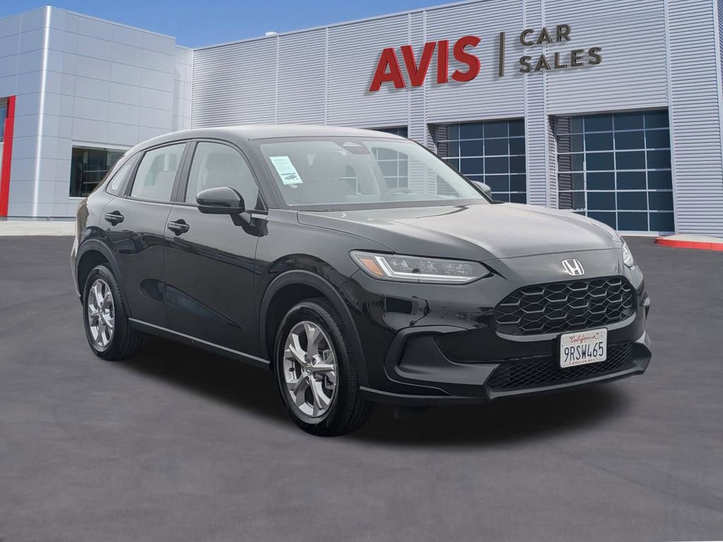 Used 2025 Honda HR-V LX image 3