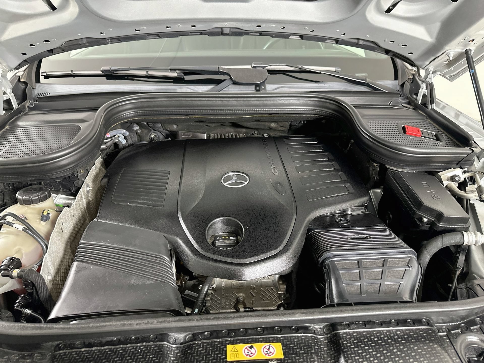 Used 2020 Mercedes-Benz GLS 450 4MATIC image 34