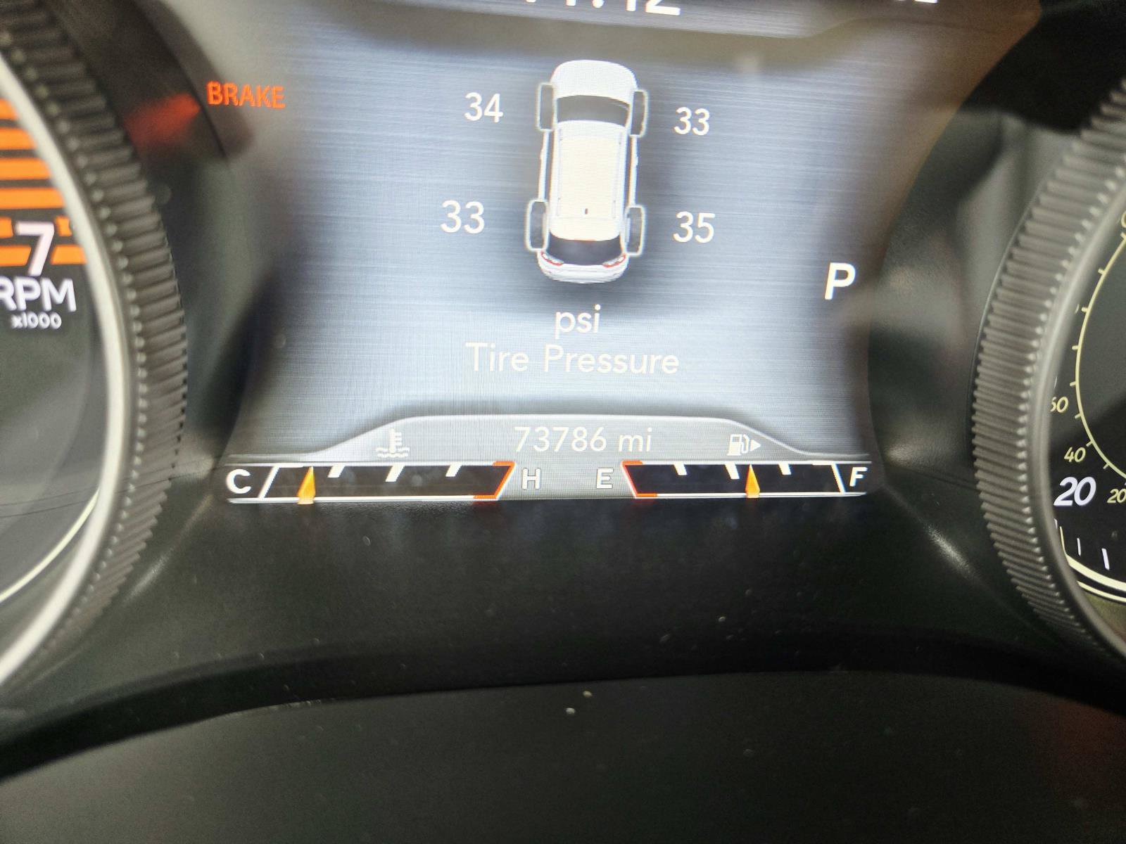 Used 2019 Jeep Cherokee Trailhawk AWD/4WD image 27