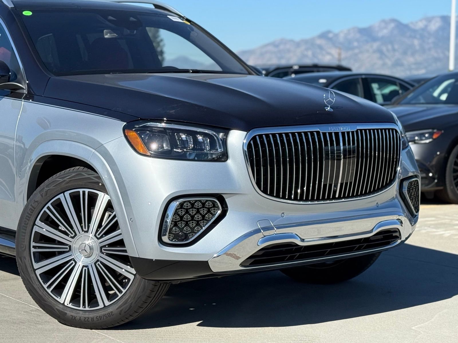 New 2026 Mercedes-Benz Maybach GLS 600 4MATIC image 3