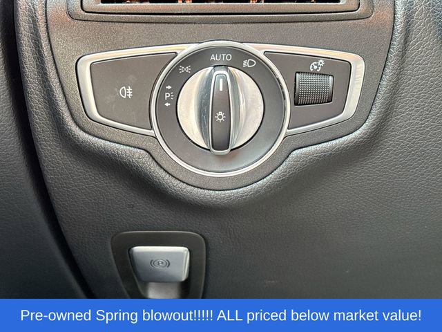 Used 2020 Mercedes-Benz GLC 300 4MATIC image 32