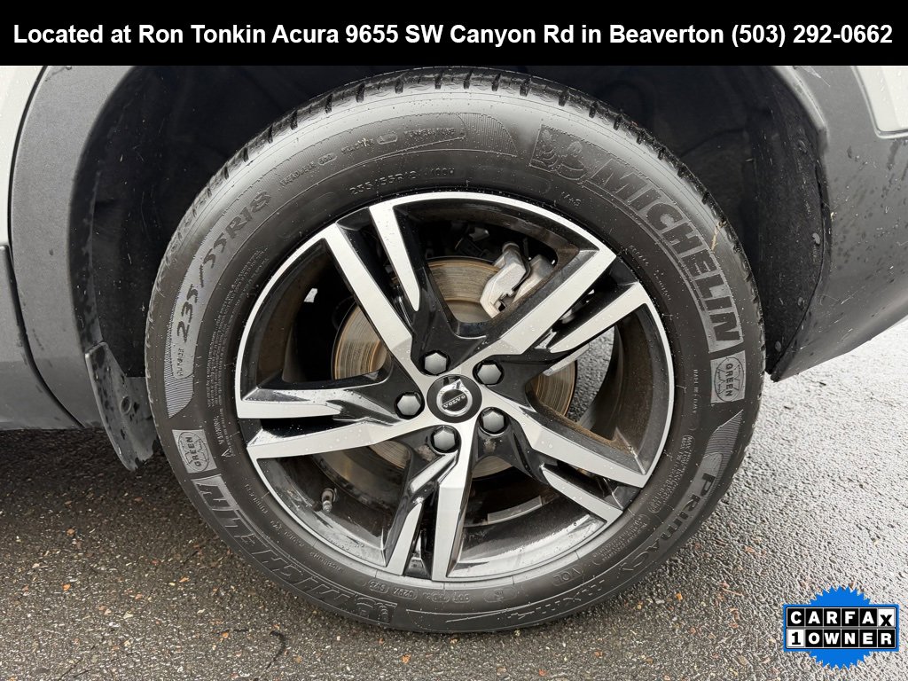 Used 2024 Volvo XC40 B5 Core image 10