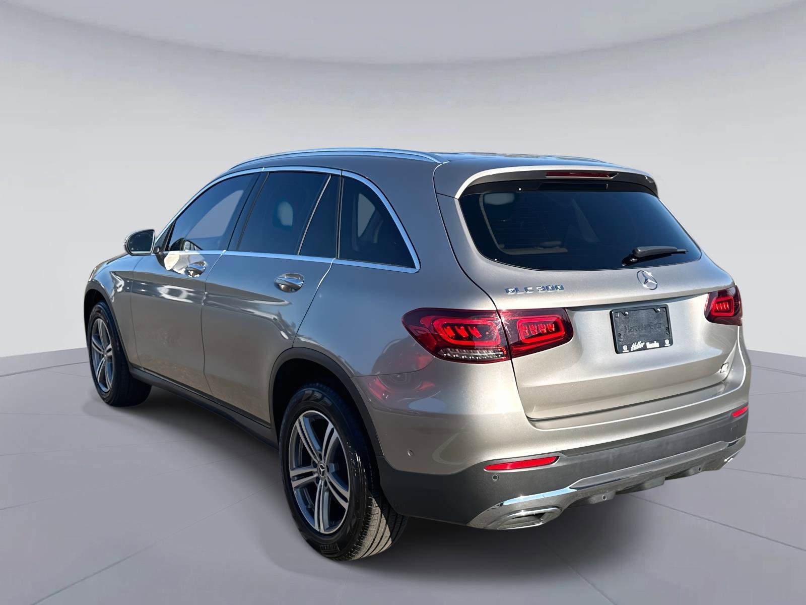 Used 2022 Mercedes-Benz GLC 300 GLC 300 image 6