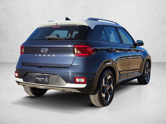 Used 2020 Hyundai Venue image 5