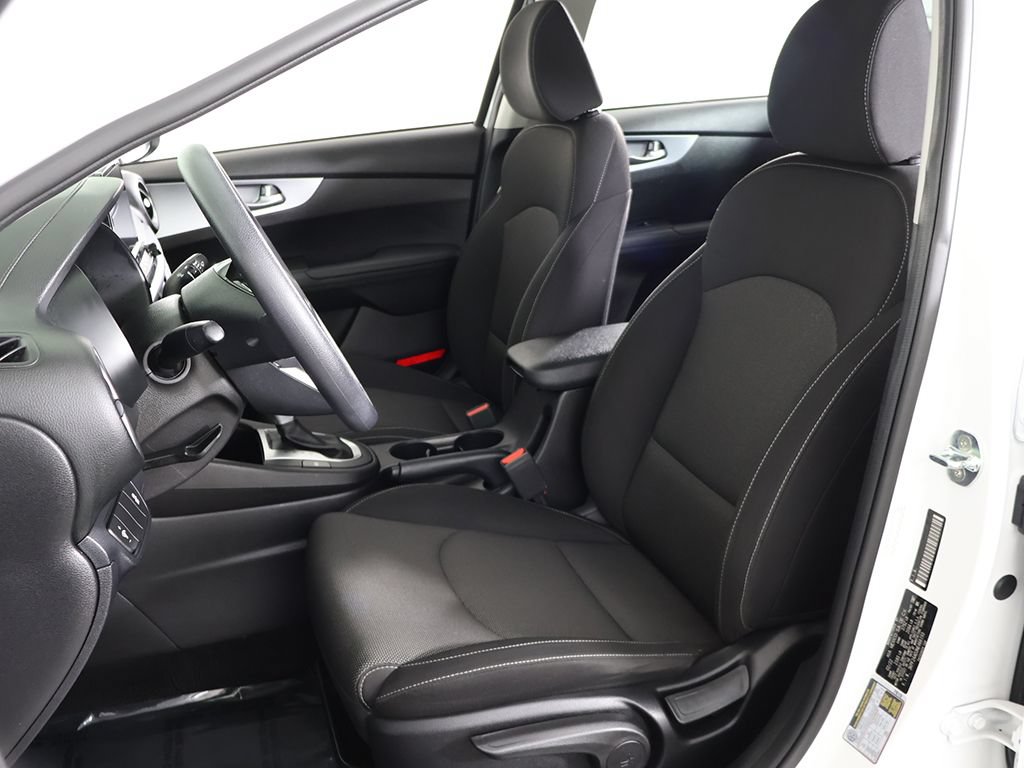 Used 2022 Kia Forte LXS FWD image 26