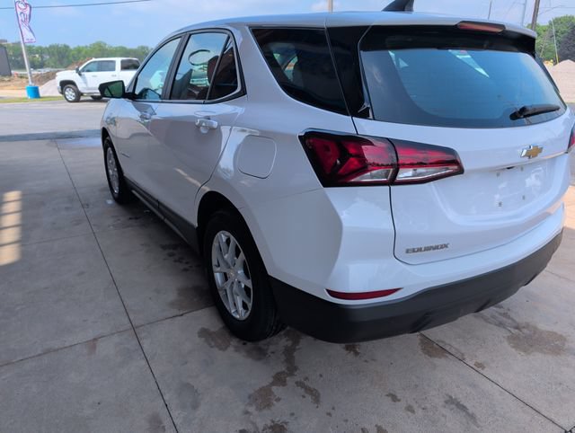 Used 2023 Chevrolet Equinox LS FWD image 5