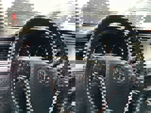 Used 2016 Toyota Highlander Plus image 9