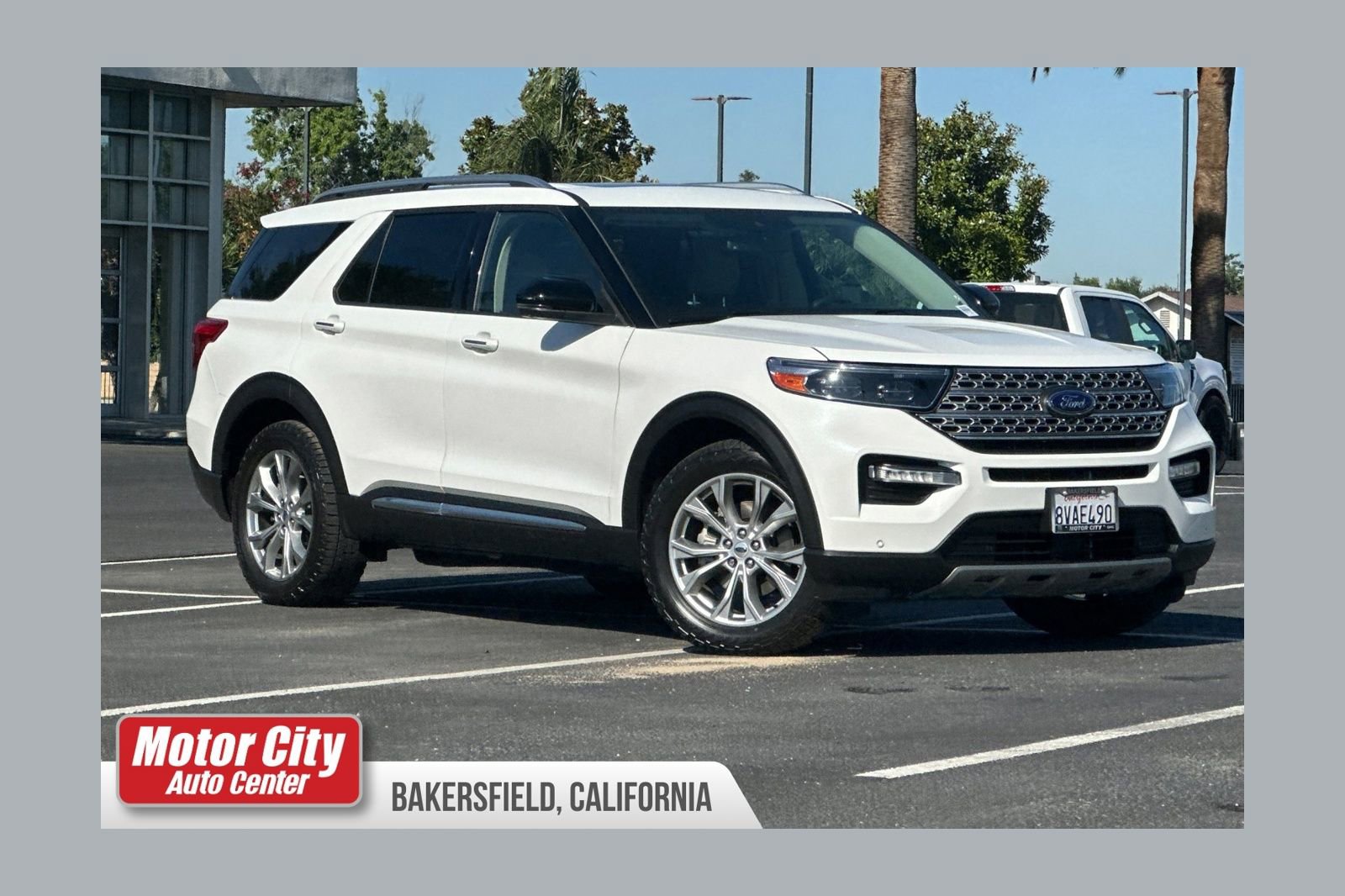 Used 2021 Ford Explorer Limited w/ Equipment Group 301A AWD/4WD image 1