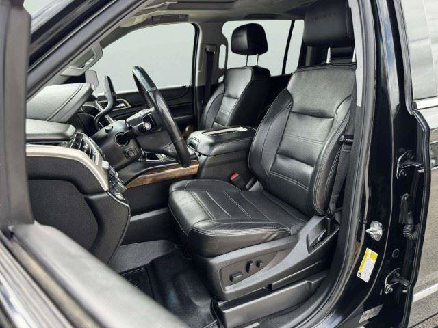 Used 2018 GMC Yukon XL Denali w/ Denali Ultimate Package AWD/4WD image 23