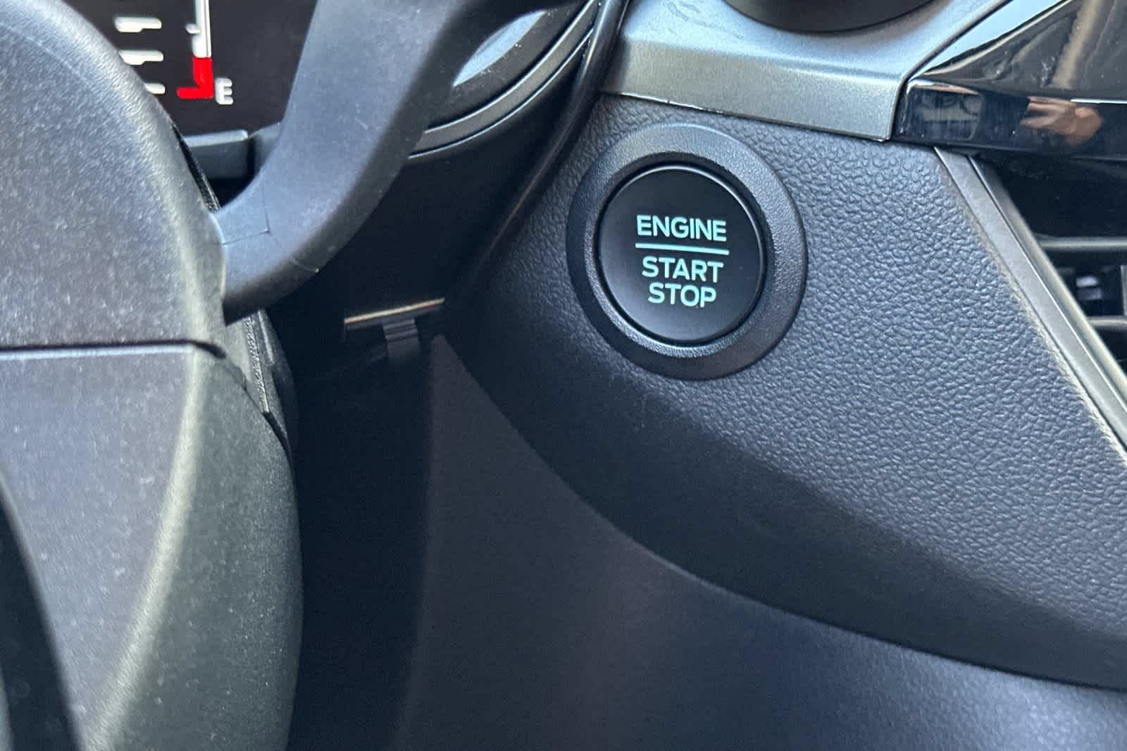 Used 2024 Ford Escape Active AWD/4WD image 23