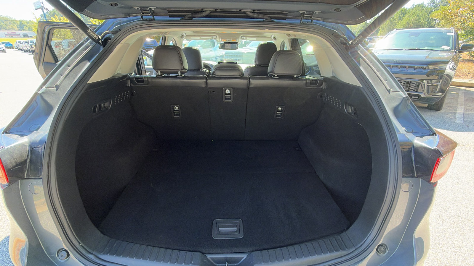 Used 2025 MAZDA CX-5 Carbon Edition AWD/4WD image 13