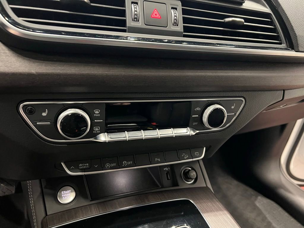 Used 2021 Audi Q5 2.0T Premium Plus w/ Premium Plus Package image 41