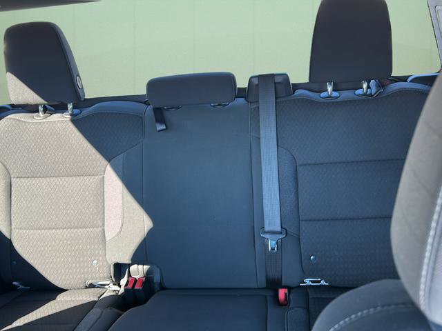 Used 2023 Chevrolet Silverado 1500 Custom image 60