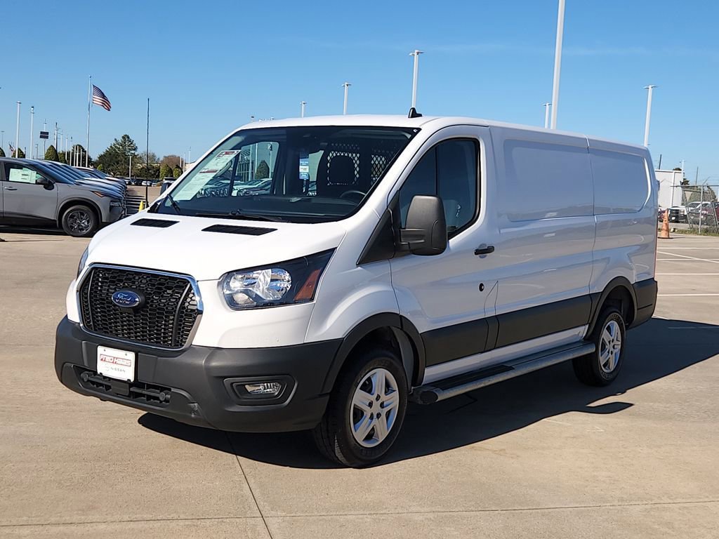 Used 2024 Ford Transit 250 Low Roof w/ Exterior Upgrade Package image 3