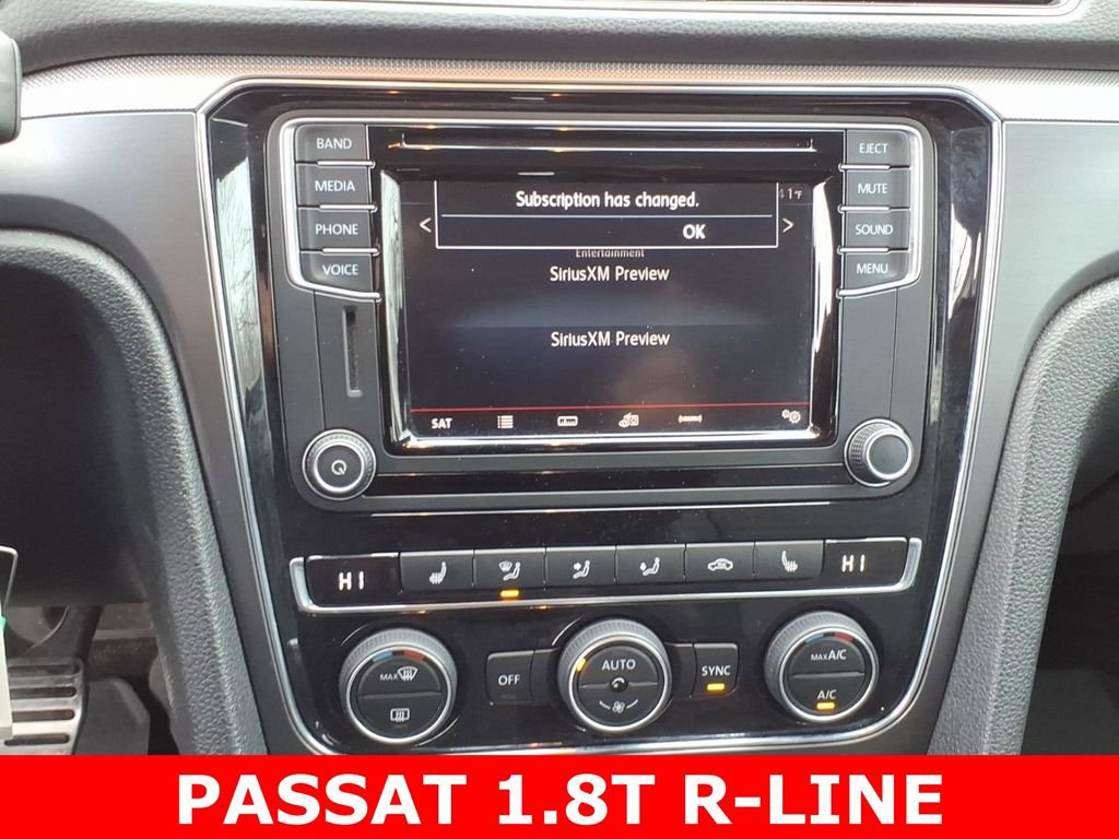 Used 2017 Volkswagen Passat 1.8T R-Line image 17