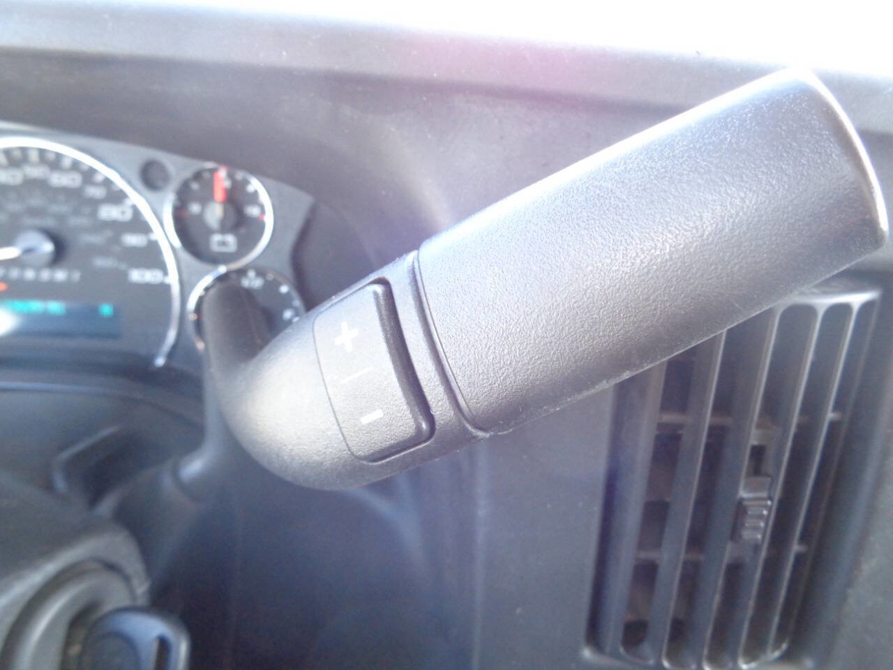 Used 2014 Chevrolet Express 3500 LT w/ LT Preferred Equipment Group image 41