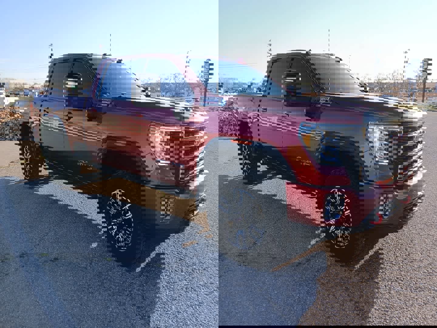 Used 2023 GMC Sierra 2500 AT4 w/ AT4 Preferred Package image 9