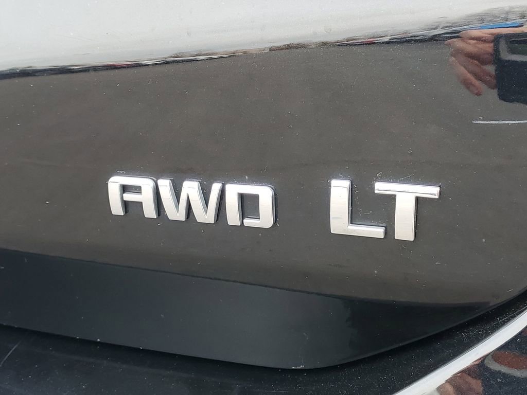 Used 2020 Chevrolet Equinox LT w/ Driver Convenience Package image 34