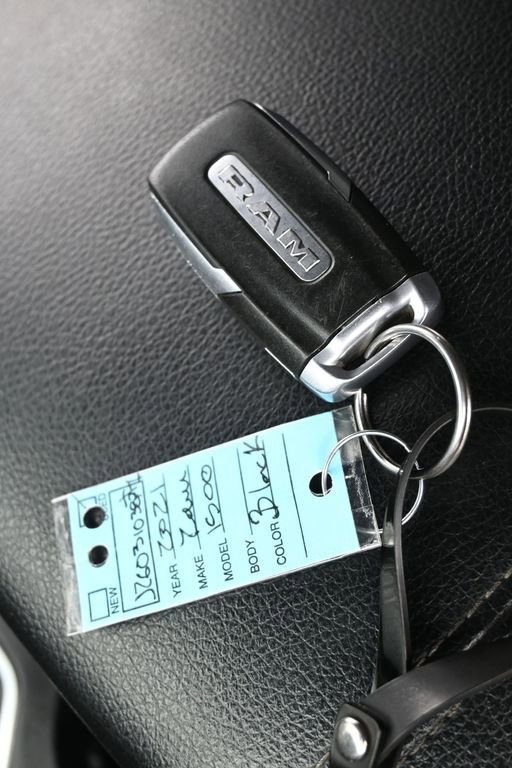 Used 2021 RAM 1500 Big Horn image 28