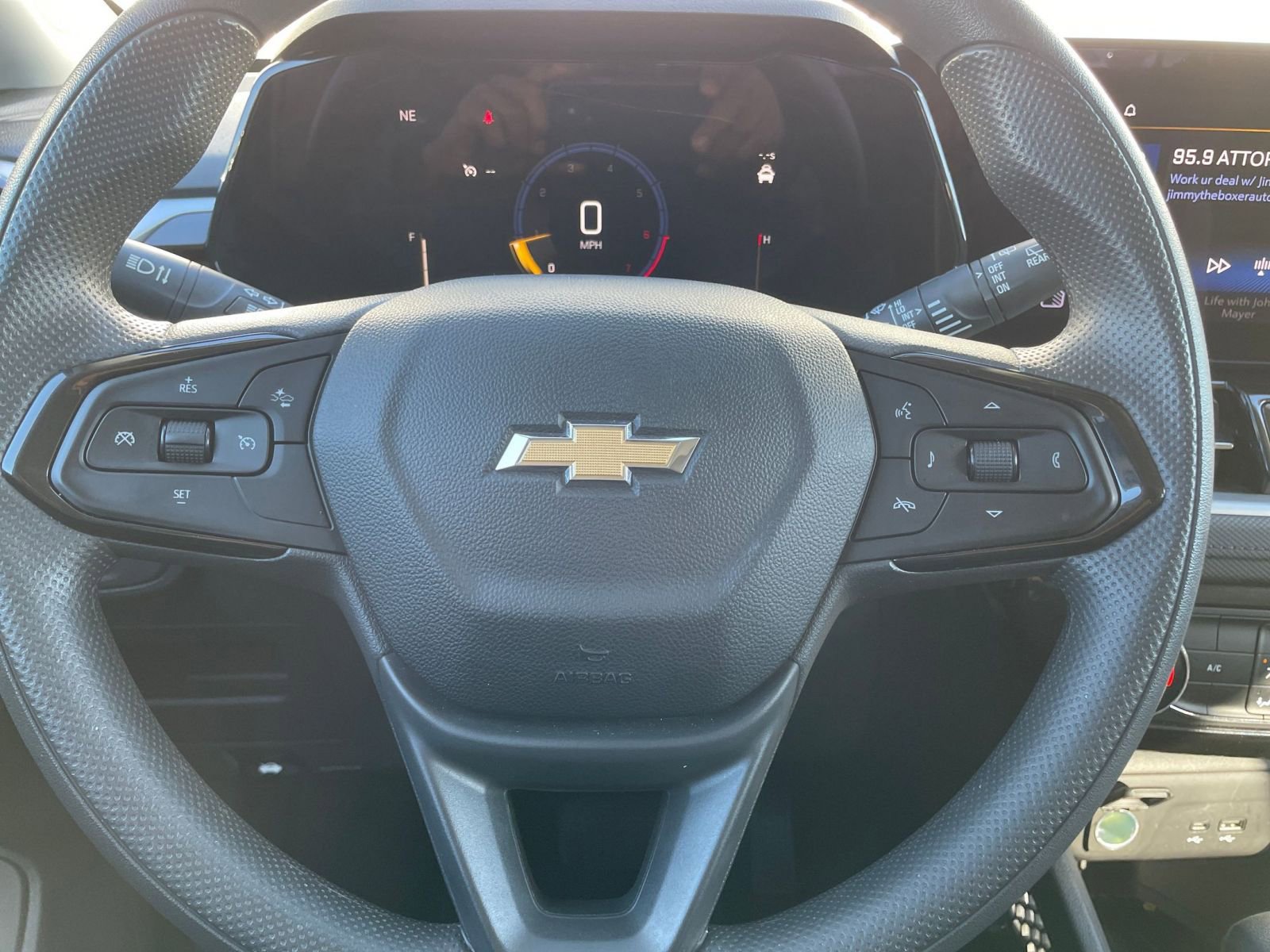 Used 2025 Chevrolet TrailBlazer LT image 25